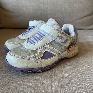 Vintage Y2K Dora The Explorer Shoes